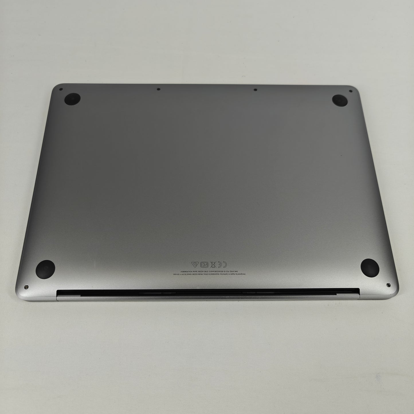 2022 Apple MacBook Pro 13.3" M2 10C GPU 3.5GHz 8GB RAM 256GB SSD MNEH3LL/A