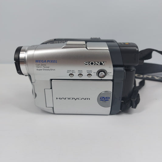 Sony DCR-DVD201 DVD Camcorder Silver