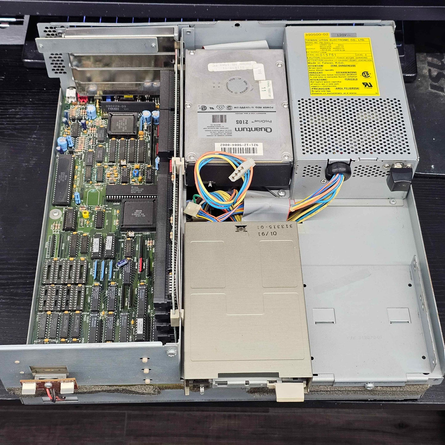 Commodore Amiga 3000 Vintage Personal Computer A3000
