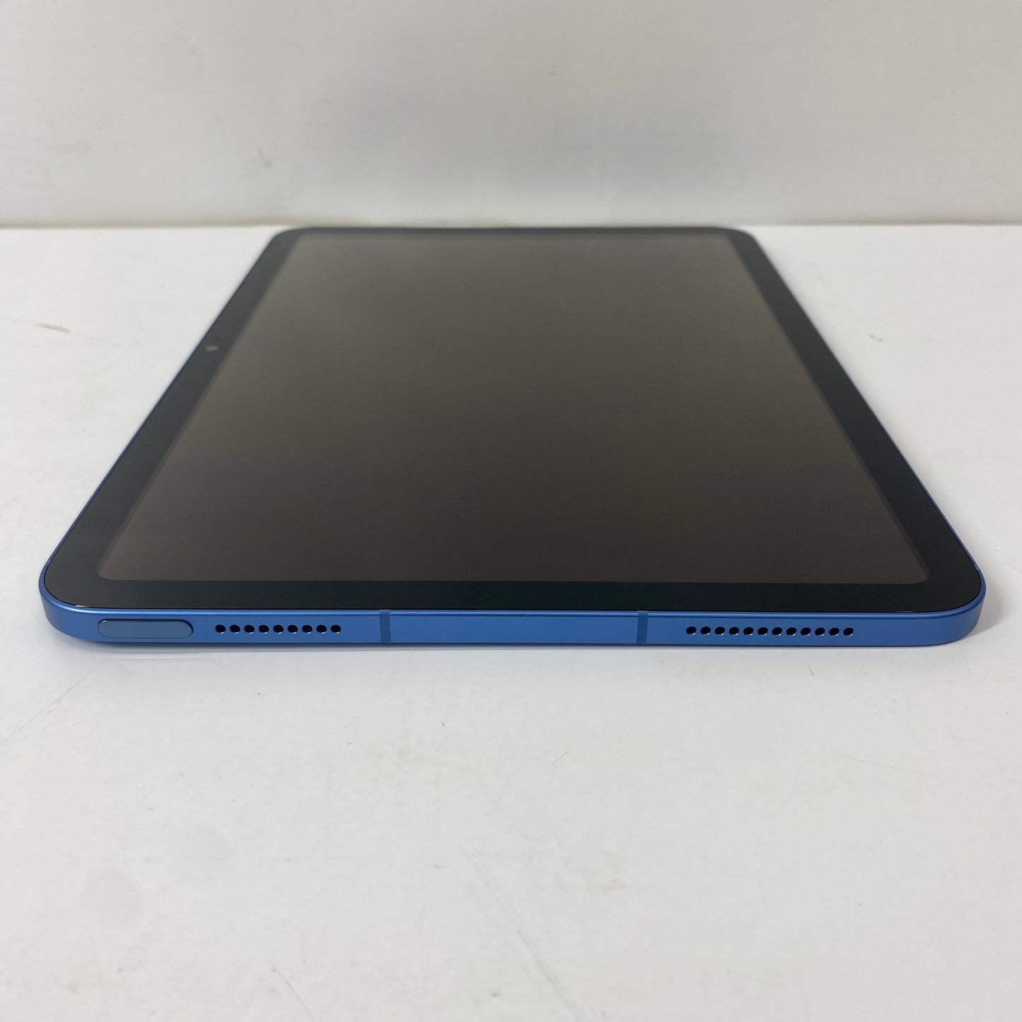 Unlocked Apple iPad 10th Gen 64GB Blue MQ6K3LL/A