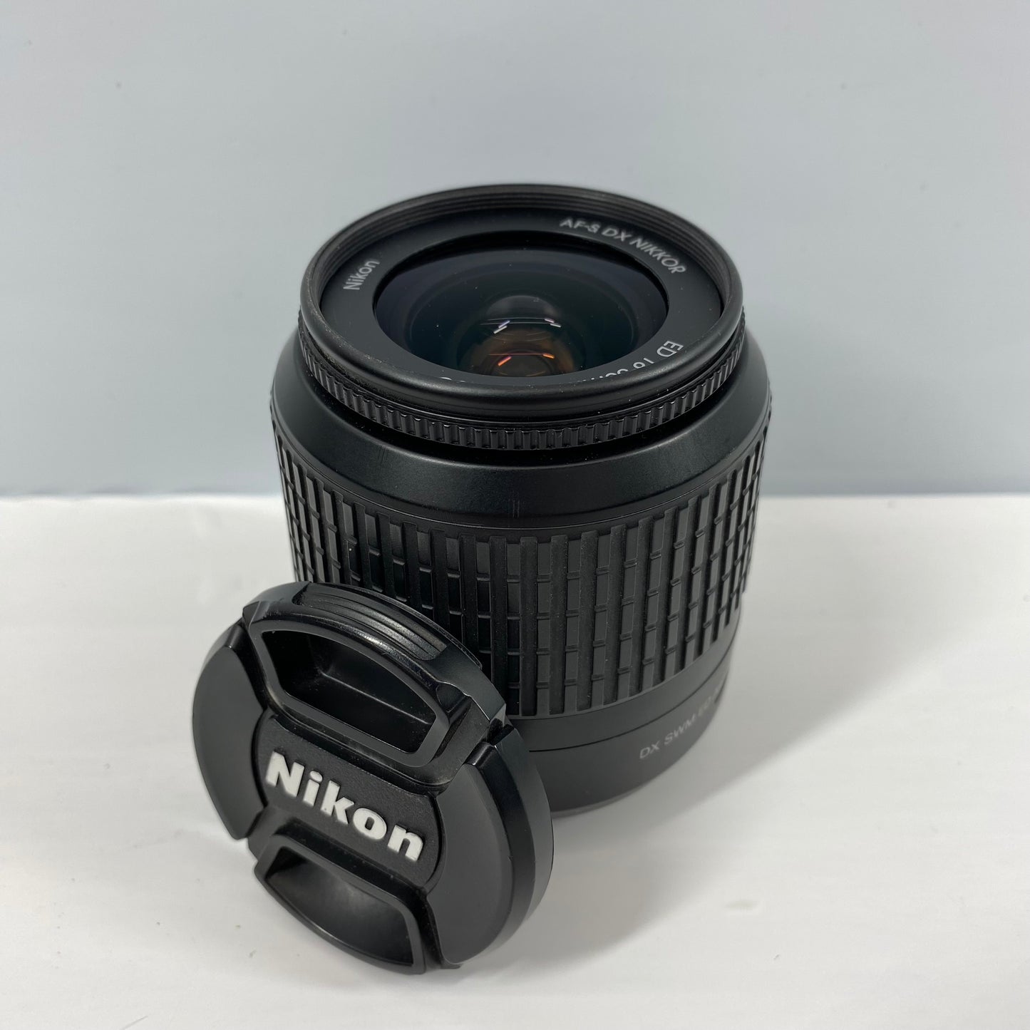 Nikon AF-S NIKKOR 18-55mm f/3.5-5.6 G ED Zoom Lens