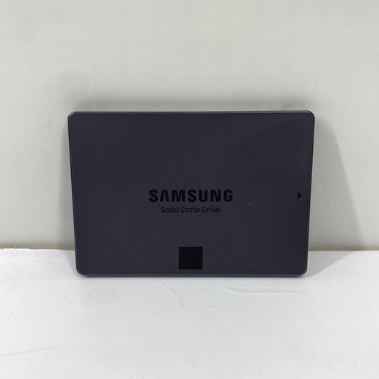 Samsung 2.5" 870 QVO 2TB SATA III 6Gb/s SSD MZ-77Q2T0 Solid State Drive