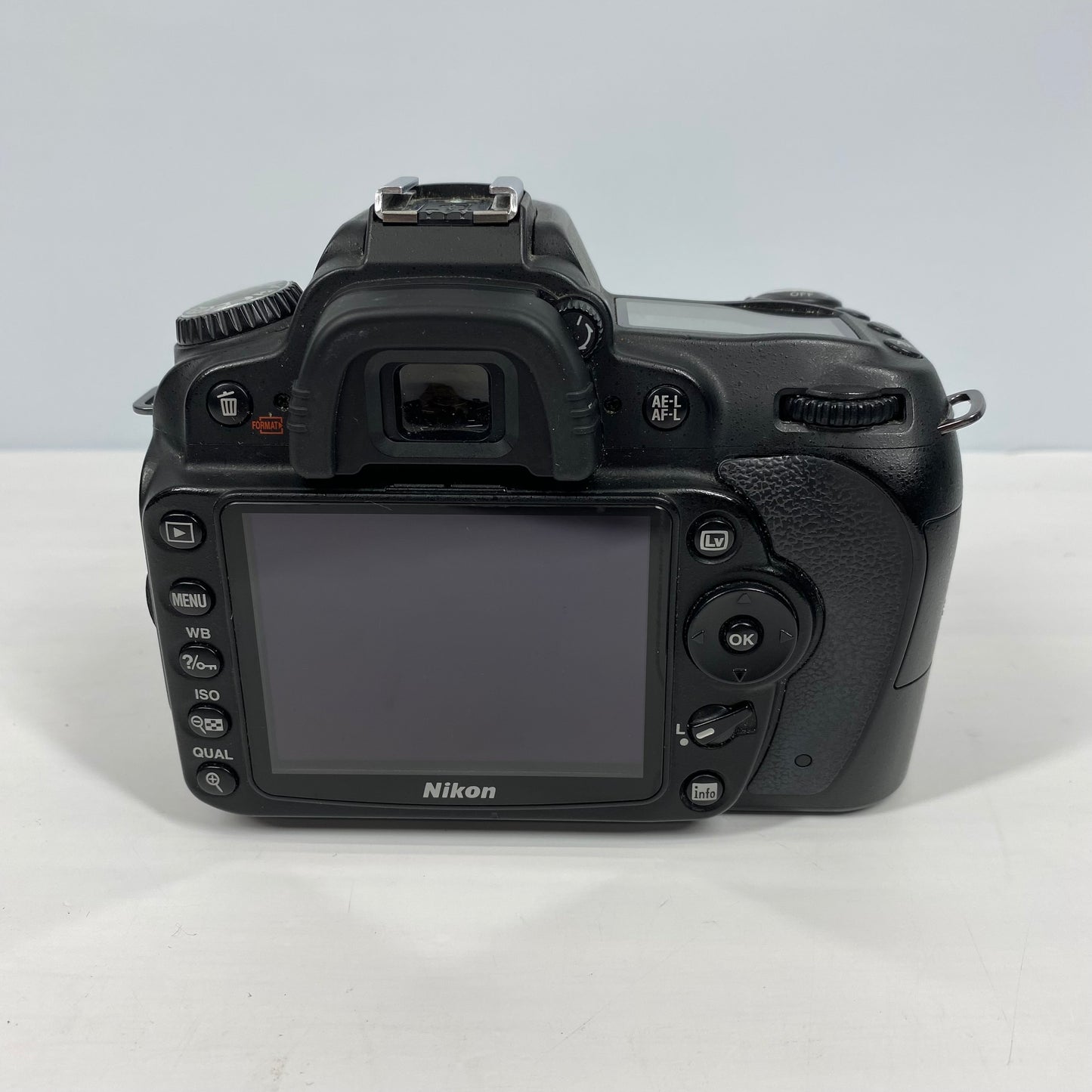 Nikon D90 12.3MP Digital SLR DSLR Camera 25160 Shutter Count Body Only