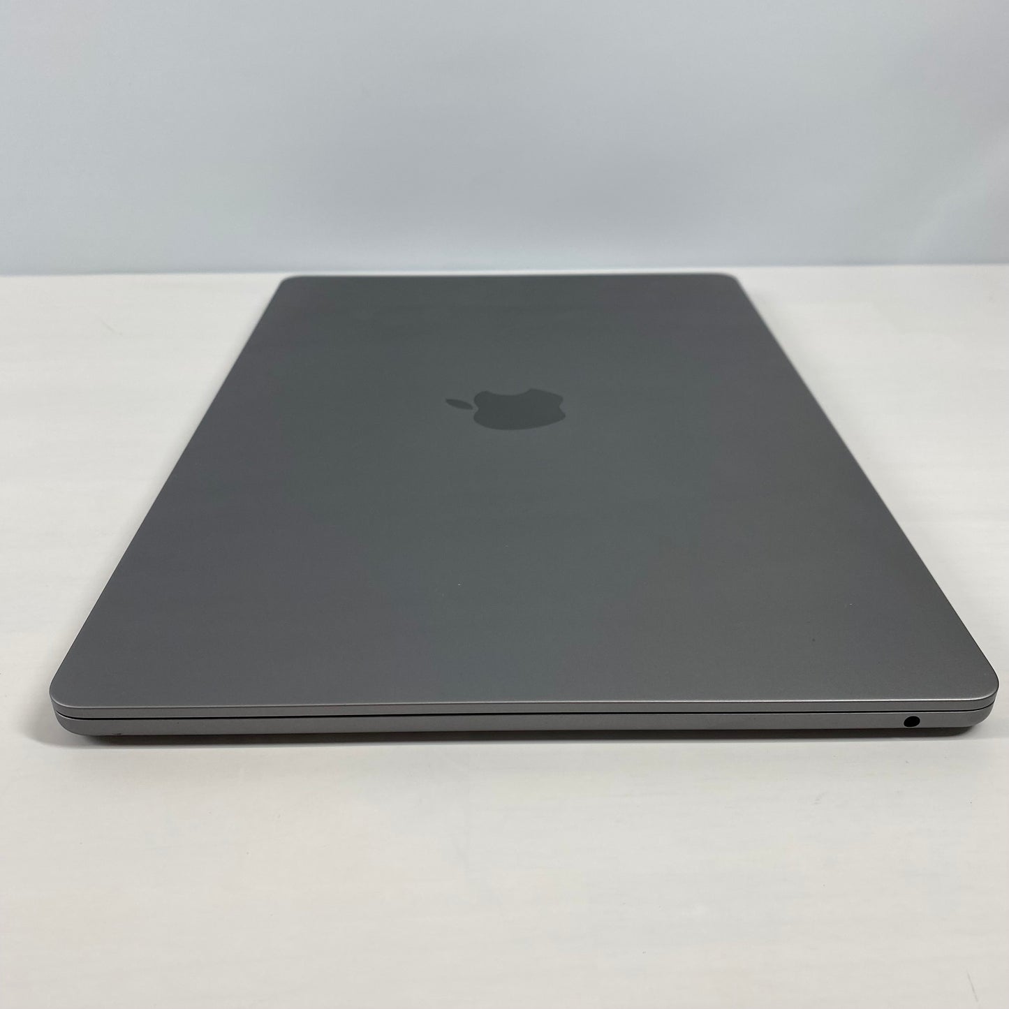 2024 Apple MacBook Air 15" M3 10C GPU 4.0GHz 16GB RAM 256GB SSD MC9D4LL/A