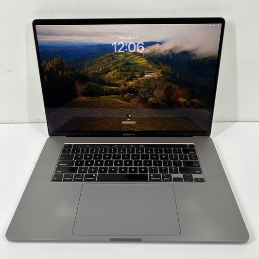 2019 Apple MacBook Pro 16" i7 2.6GHz 16GB RAM 512GB SSD Radeon Pro 5300M A2141