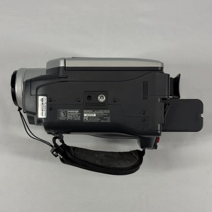 Sony Digital8 Handycam Camcorder DCR-TRV720 Nightshot Tested