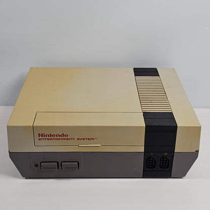 Nintendo Entertainment System NES Video Game Console NES-001 Gray