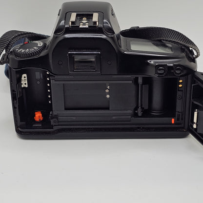 Canon EOS Rebel S ii 35MM Film Camera