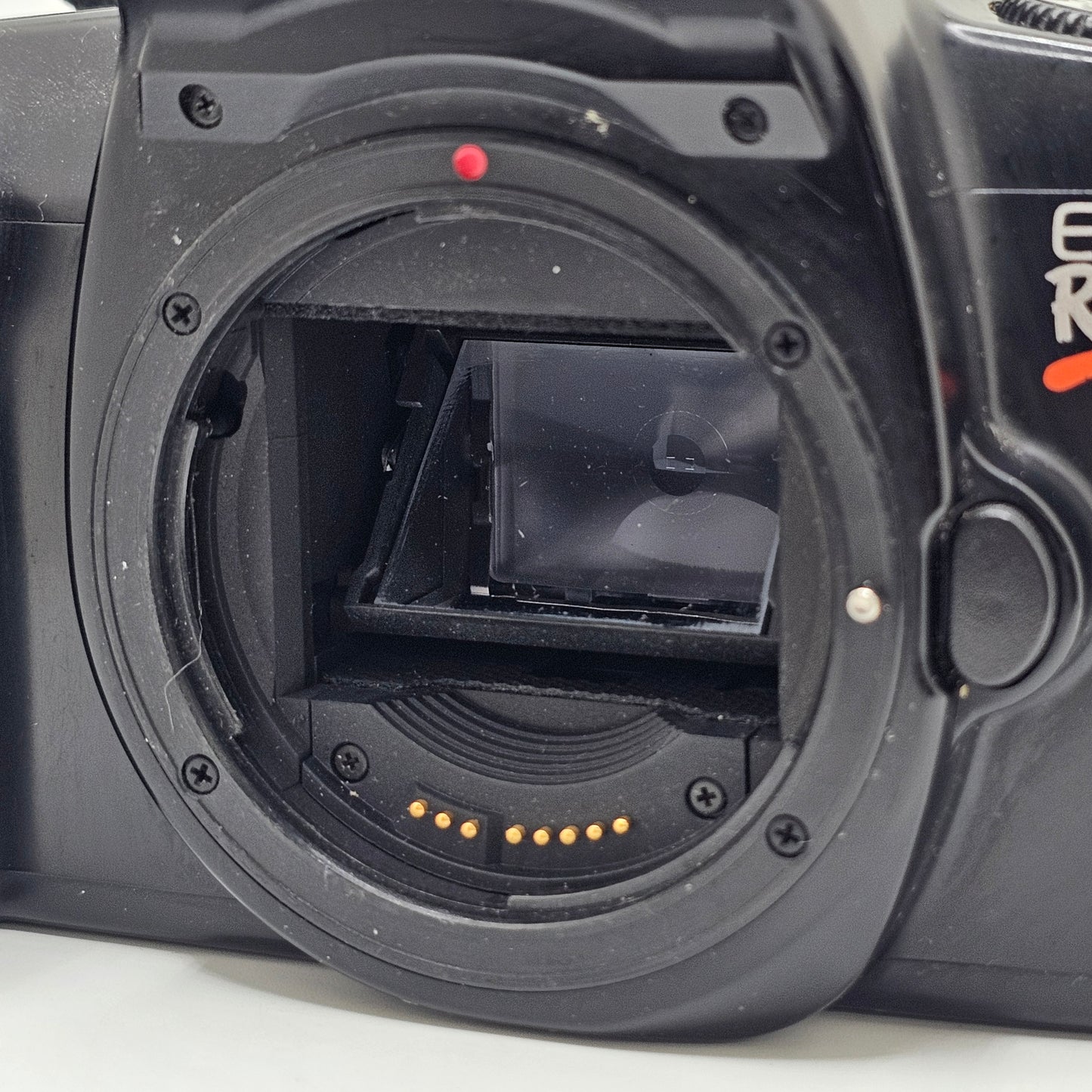 Canon EOS Rebel S ii 35MM Film Camera