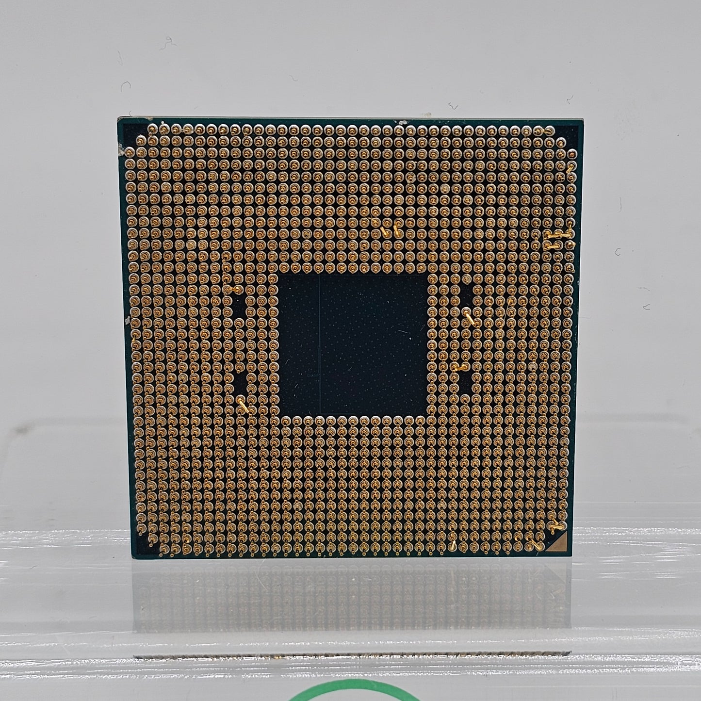 Broken AMD Ryzen 5 5600X 3.70GHz 6 Core 12 Thread AM4 Bent Pins