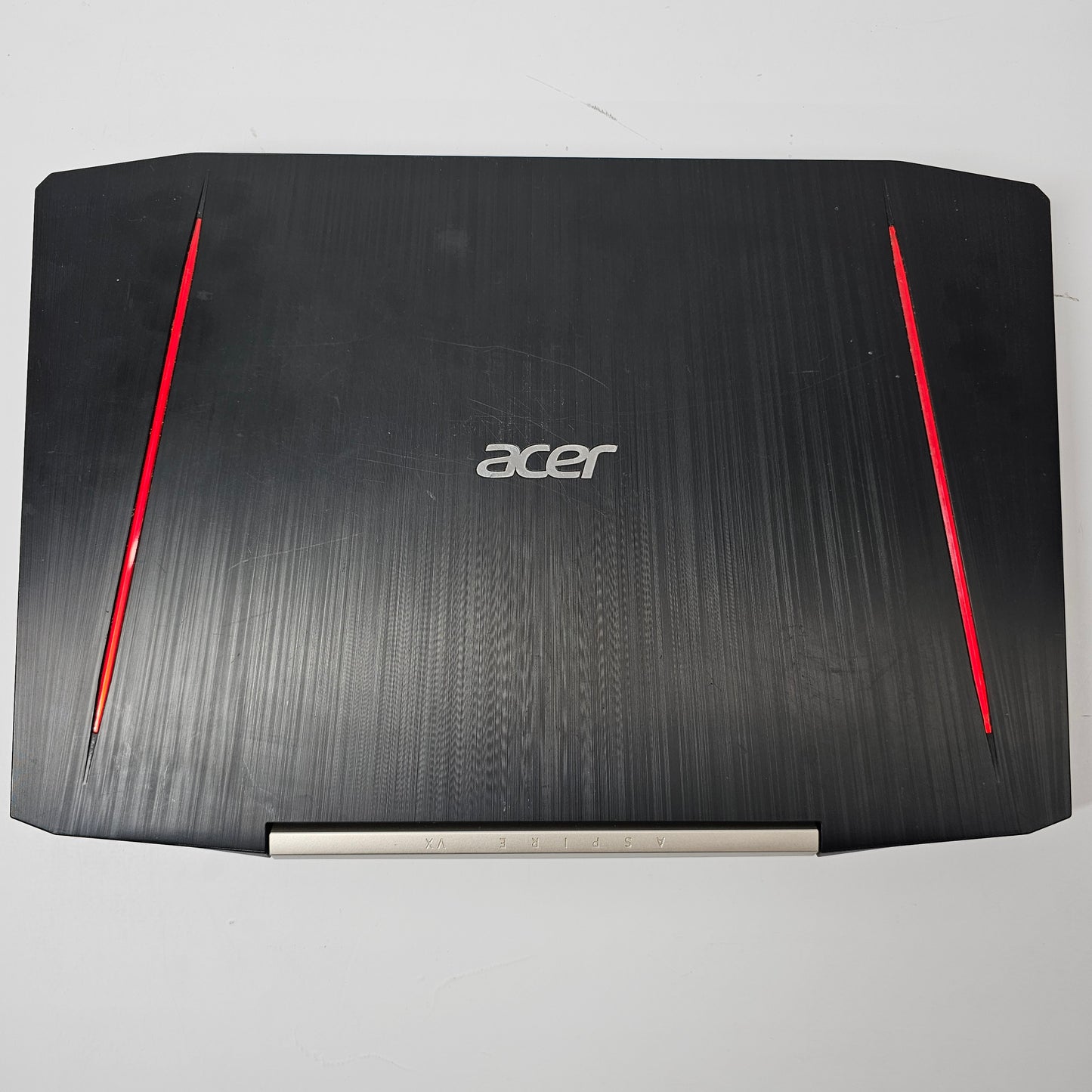 Acer Aspire VX 15 VX5-591G 15" i7-7700HQ 2.8GHz 16GB RAM 256GB SSD GTX 1050 Ti