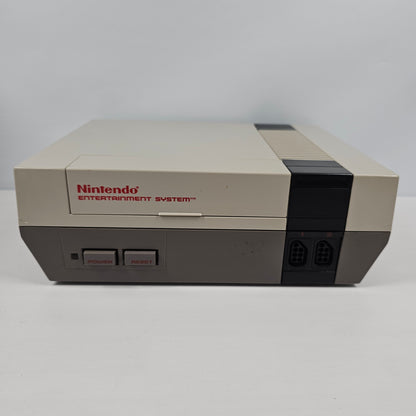 Nintendo Entertainment System NES Video Game Console NES-001 Gray